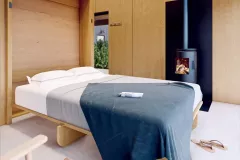 DENOUTDOORSdotcom_alpinetinyhouse11_99a7d839-532b-4458-ba08-76dcc3692031
