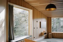 two-cabins-perched-on-stilts-cyril-chenebeau_10